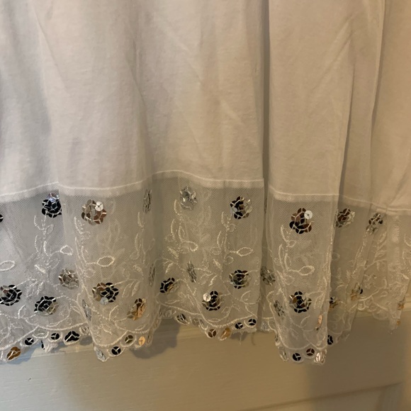 Fashion Bug Vneck Blouse with Sheer Bottom Sequins - Picture 4 of 8